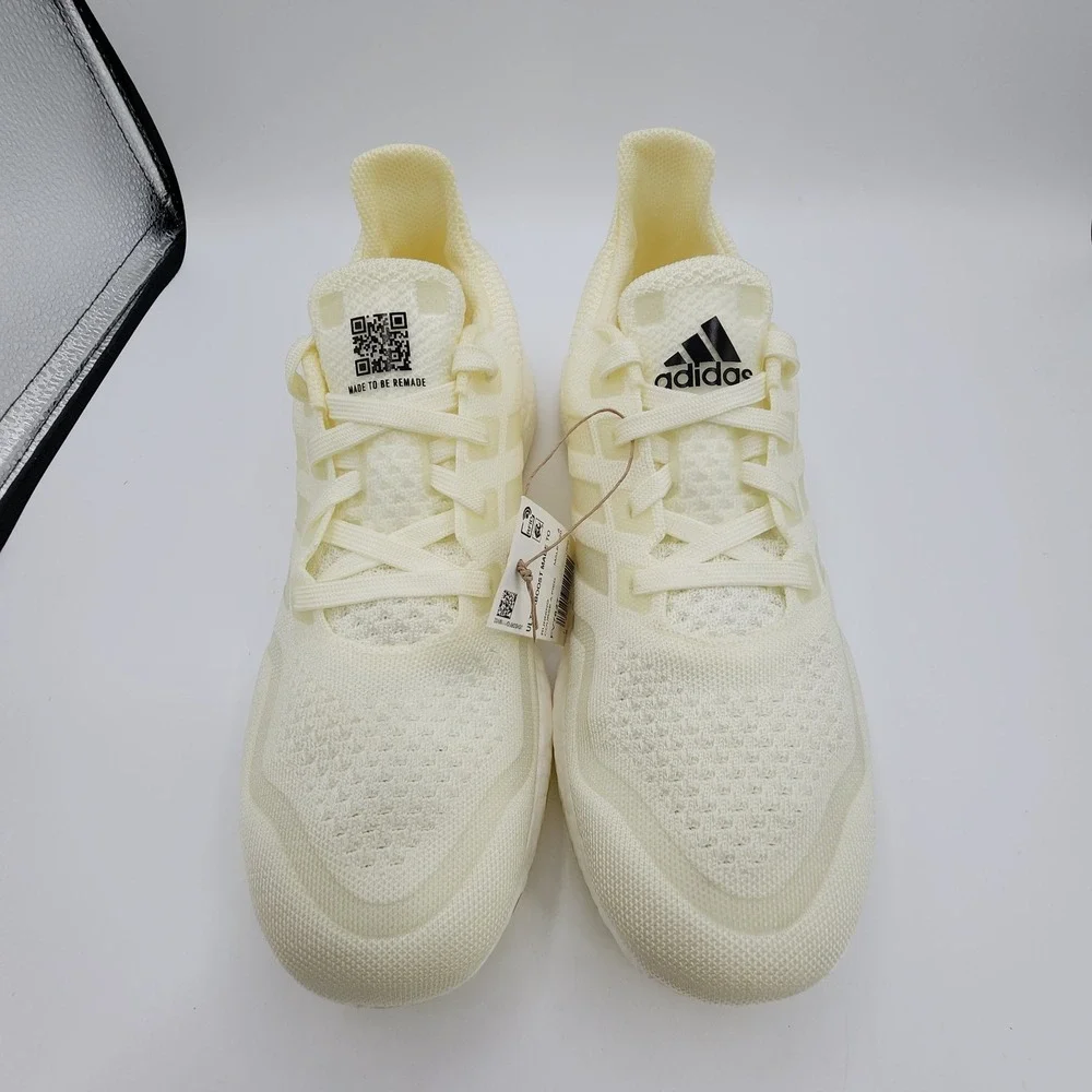 adidas UltraBoost Shoes Mens‎ 8.5 Made To Be Remade Sneakers FV7827 NEW w/ Tag